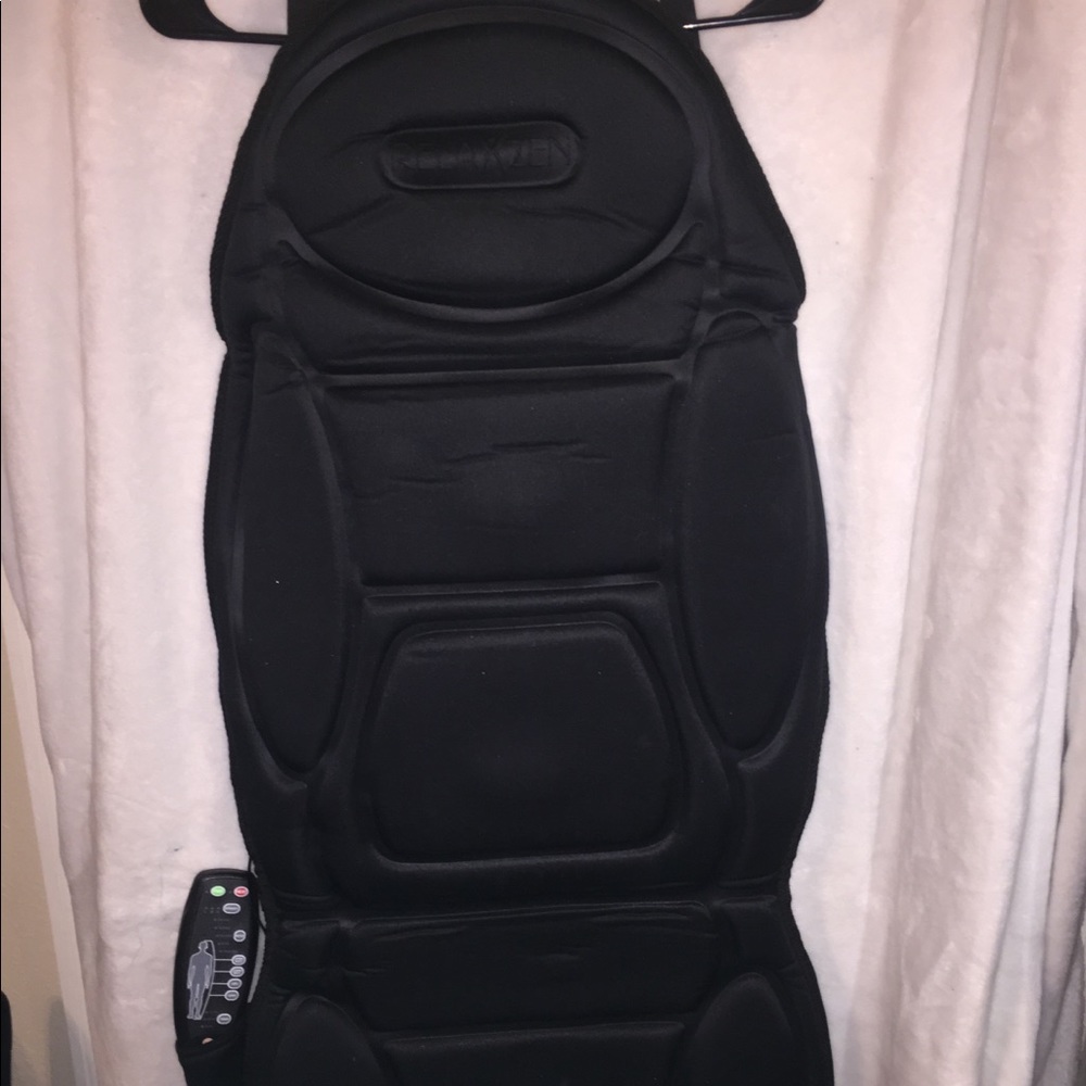 Massage cushion